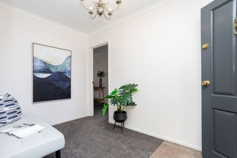 Photo of property in 19 King Street, Dannevirke, 4930