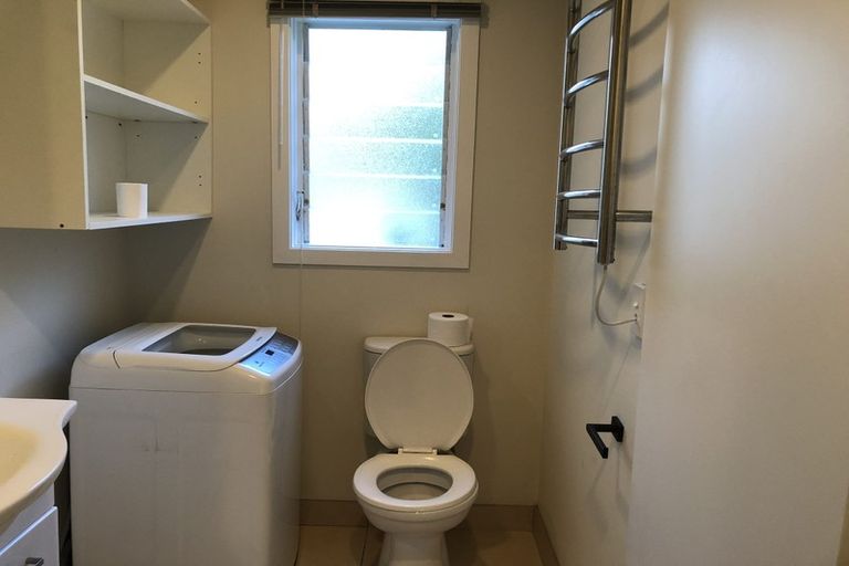 Photo of property in 1/37 Waipa Street, Birkenhead, Auckland, 0626