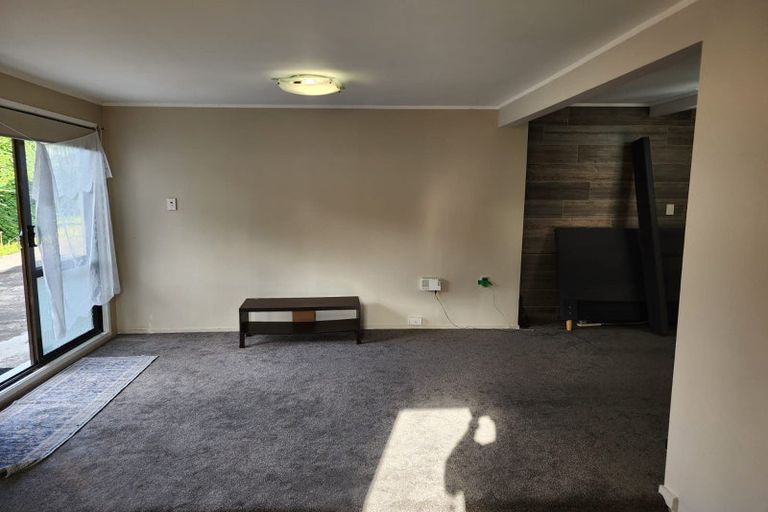 Photo of property in 1/198 Verbena Road, Birkdale, Auckland, 0626