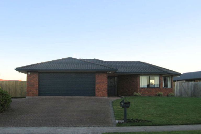 Photo of property in 73 Diomede Glade, Flagstaff, Hamilton, 3210