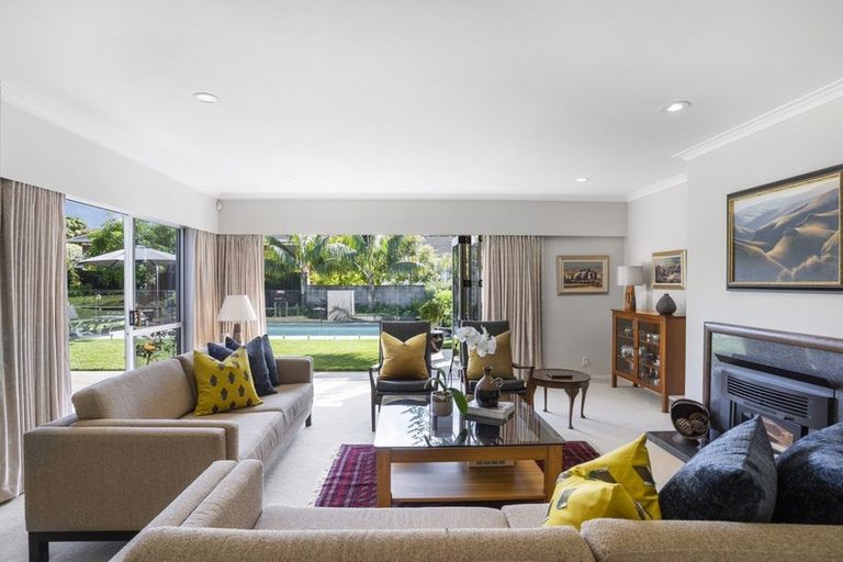 Photo of property in 11 Northgrove Avenue, Hillcrest, Auckland, 0627