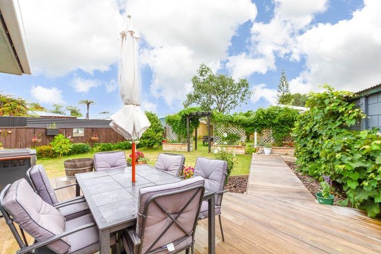 Photo of property in 3 Denbigh Place, Awapuni, Palmerston North, 4412