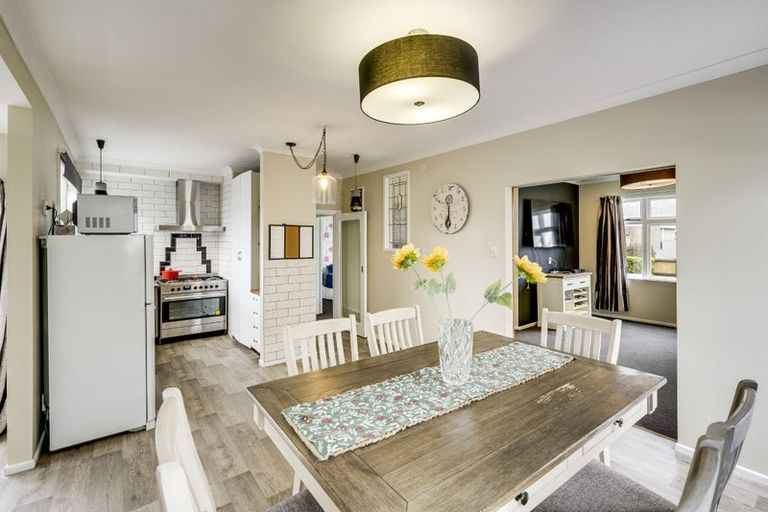 Photo of property in 28 Morse Street, Marewa, Napier, 4110