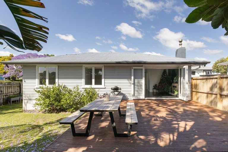 Photo of property in 86 Bellevue Road, Brookfield, Tauranga, 3110