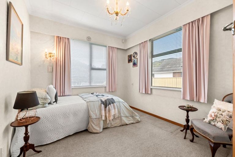 Photo of property in 50 Brentwood Street, Trentham, Upper Hutt, 5018