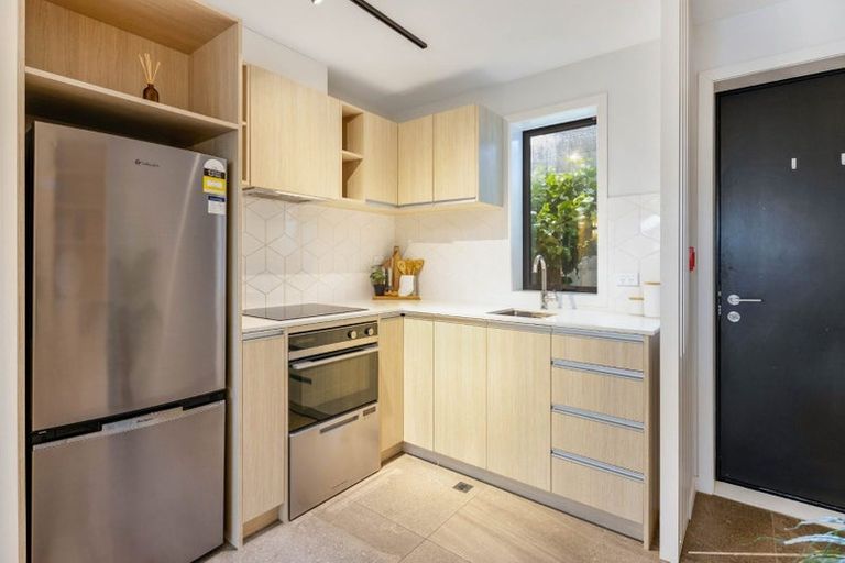 Photo of property in 3/2 Hindmarsh Street, Johnsonville, Wellington, 6037