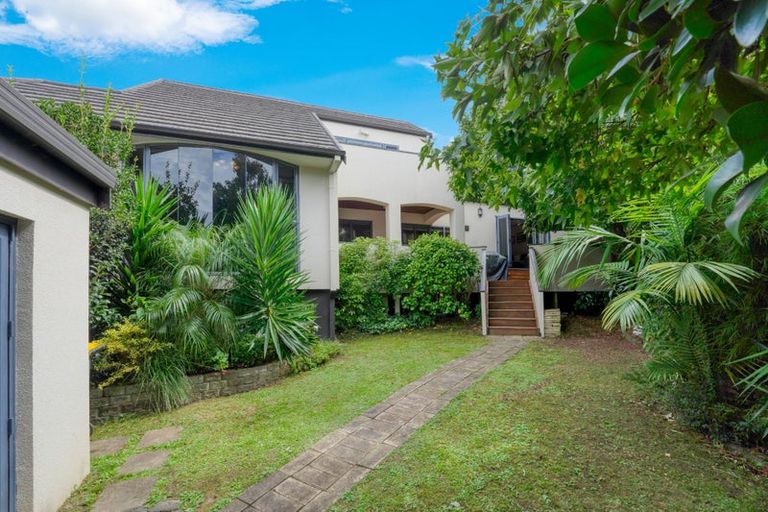 Photo of property in 35a Picasso Drive, West Harbour, Auckland, 0618