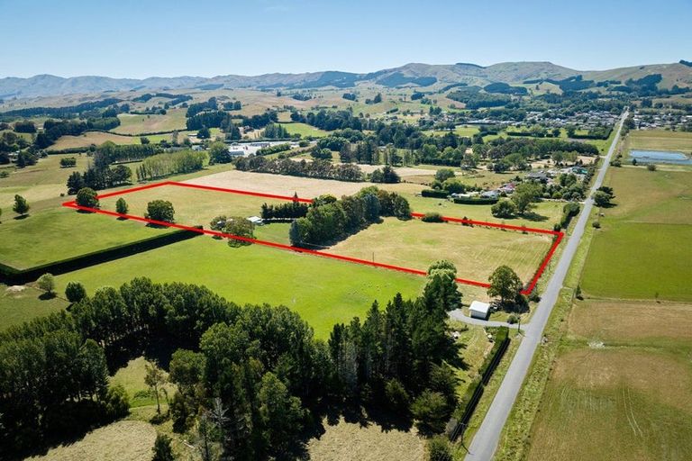 Photo of property in 42 Mina Road, Cheviot, 7382