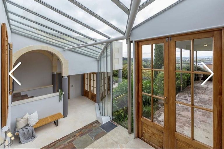 Photo of property in 1 Halcyon Way, Cashmere, Christchurch, 8022