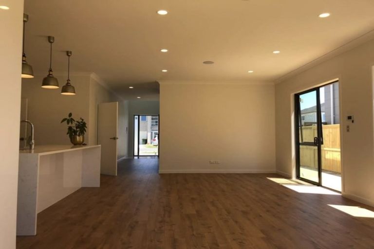 Photo of property in 59 Donegal Park Drive, Flat Bush, Auckland, 2019