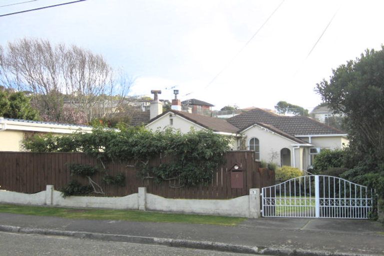 Photo of property in 6 Monaghan Avenue, Karori, Wellington, 6012