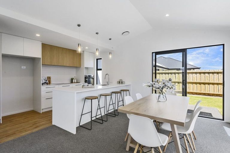 Photo of property in 17 Larissa Road, Halswell, Christchurch, 8025