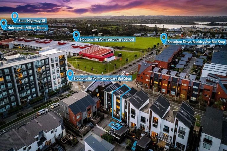 Photo of property in 95 Hobsonville Road, Hobsonville, Auckland, 0616