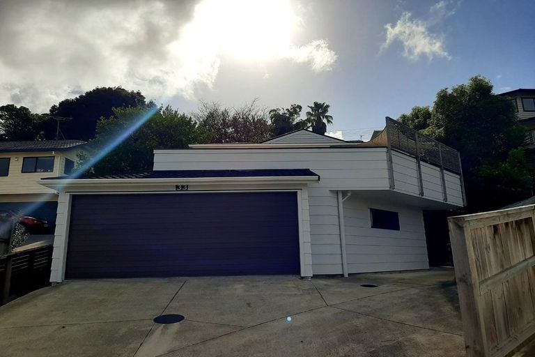 Photo of property in 33 Sequoia Place, Sunnynook, Auckland, 0620