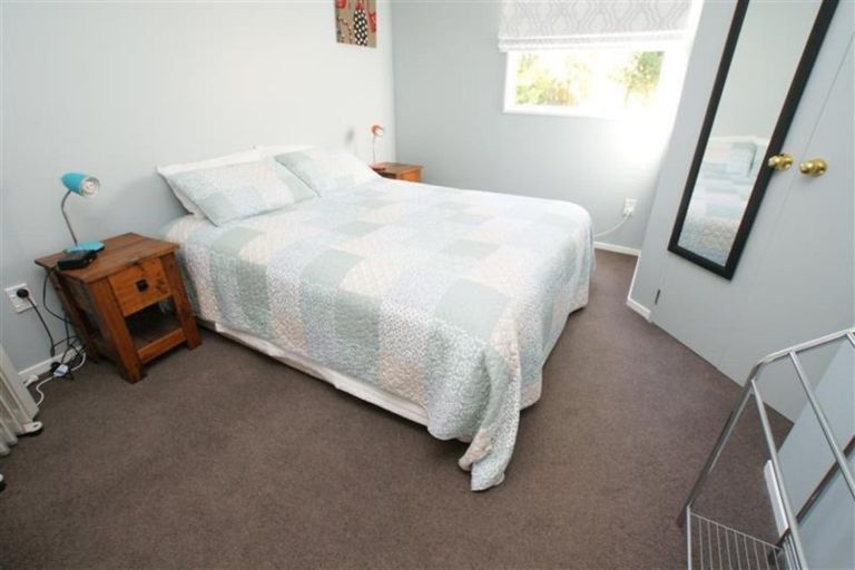 Photo of property in 1 Matai Place, Waikawa, Picton, 7220