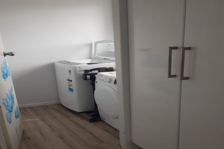 Photo of property in 9 Tirita Street, Kawaha Point, Rotorua, 3010