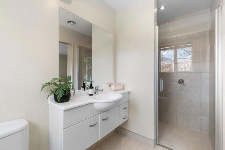 Photo of property in 24 Tyndall Street, Wanaka, 9305