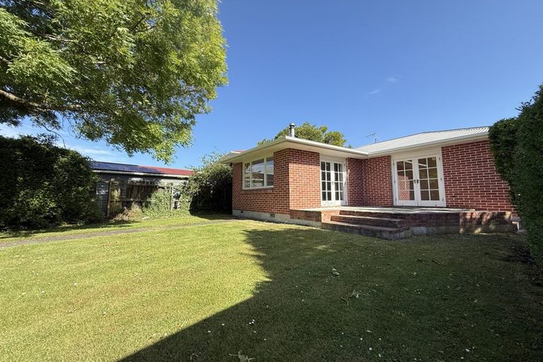 Photo of property in 14 Mclellan Place, Ilam, Christchurch, 8041