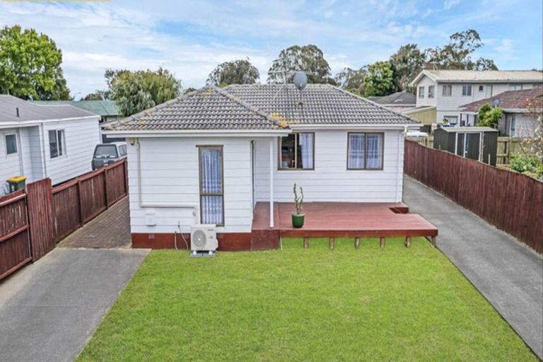 Photo of property in 5 Burundi Avenue, Clendon Park, Auckland, 2103
