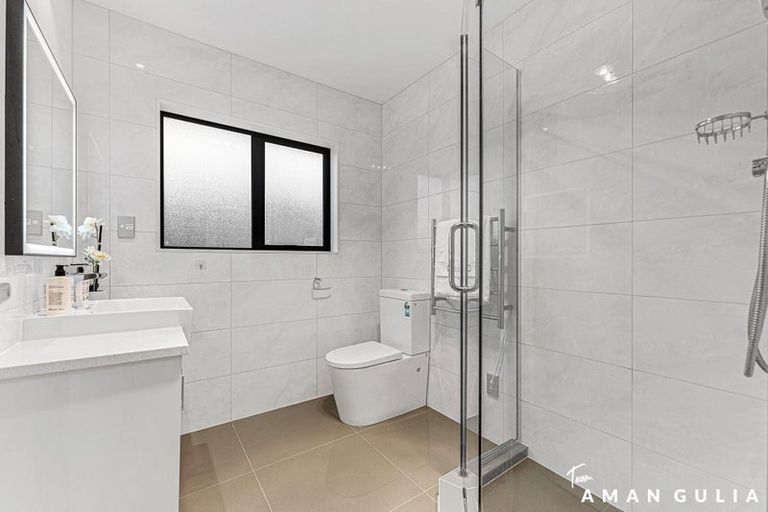 Photo of property in 7 Kahika Grove, Huapai, Kumeu, 0810
