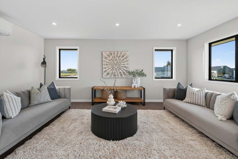 Photo of property in 15 Silverwood Lane, Leamington, Cambridge, 3495