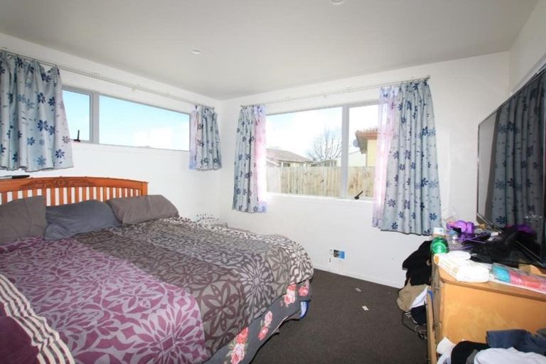 Photo of property in 23 Benton Place, Manurewa, Auckland, 2102