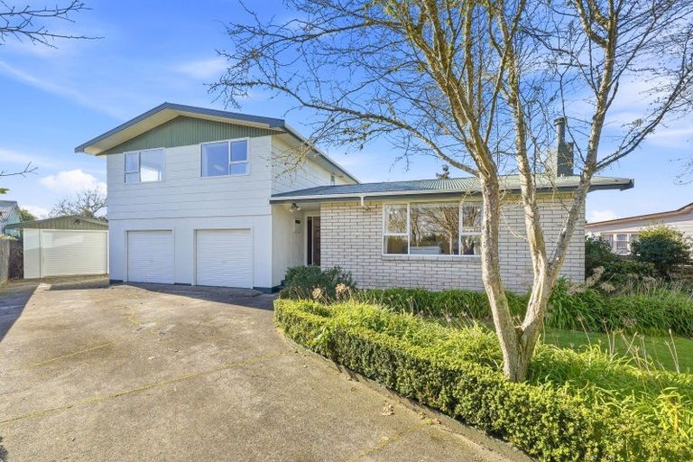Photo of property in 12 Dawson Street, Pahiatua, 4910