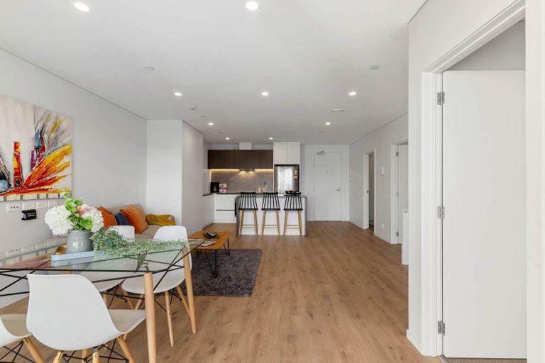 Photo of property in 421/3 Kaipiho Lane, Albany, Auckland, 0632