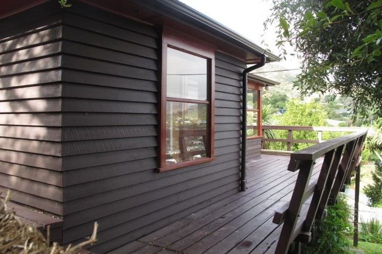Photo of property in 89 Jacksons Road, Lyttelton, 8082