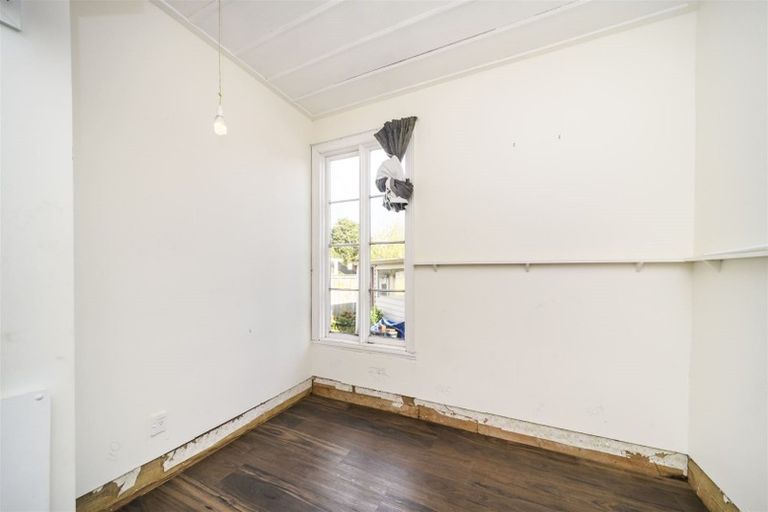 Photo of property in 102 Atawhai Road, Fitzherbert, Palmerston North, 4410