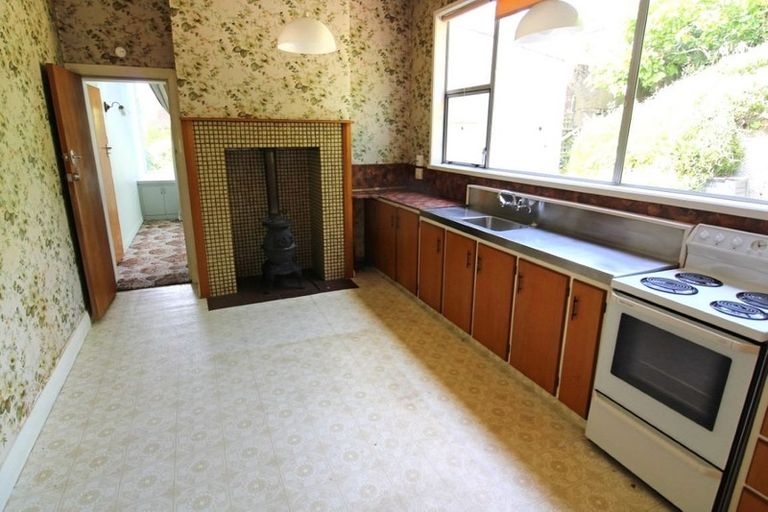 Photo of property in 28 Walton Street, Kaikorai, Dunedin, 9010