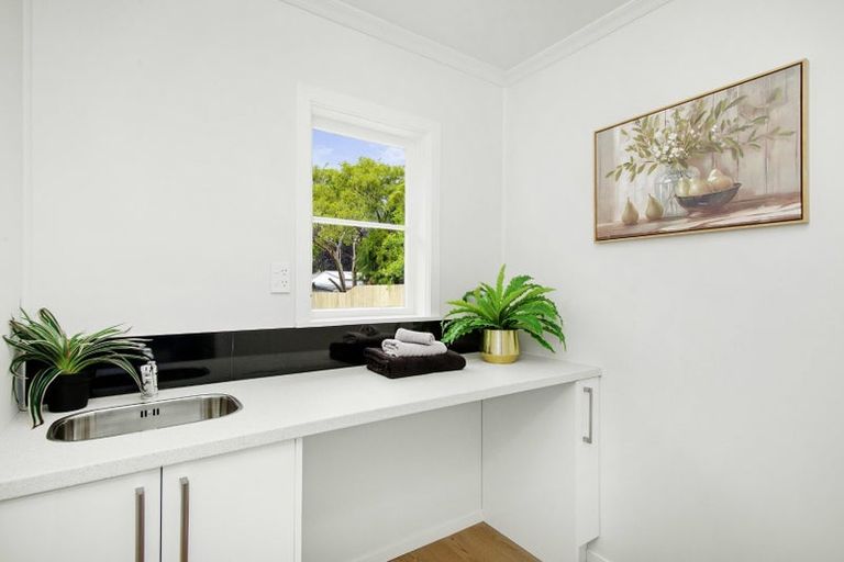 Photo of property in 3 Wood Street, Wainuiomata, Lower Hutt, 5014