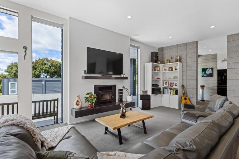 Photo of property in 5 Pebble Brook Road, Waitoki, Silverdale, 0994