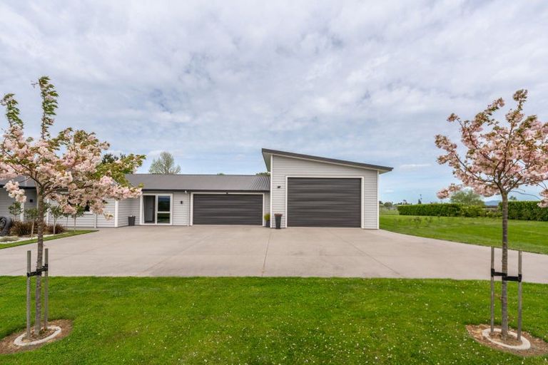 Photo of property in 1/3116 Cambridge Road, Rotoorangi, Cambridge, 3495