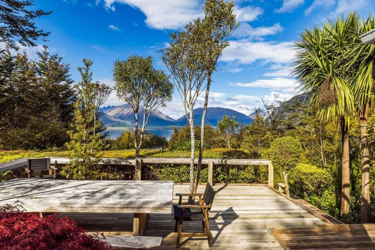 Photo of property in 17 Tall Tree Lane, Mount Creighton, Queenstown, 9371