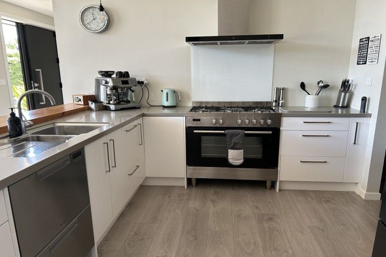 Photo of property in 3 Paradise Place, Lake Hawea, Wanaka, 9382