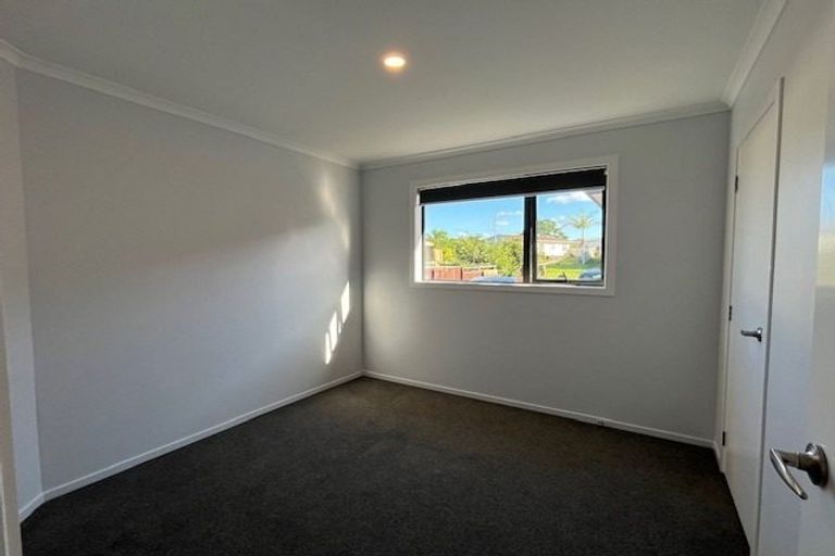 Photo of property in 10 Blanche Way, Half Moon Bay, Auckland, 2012