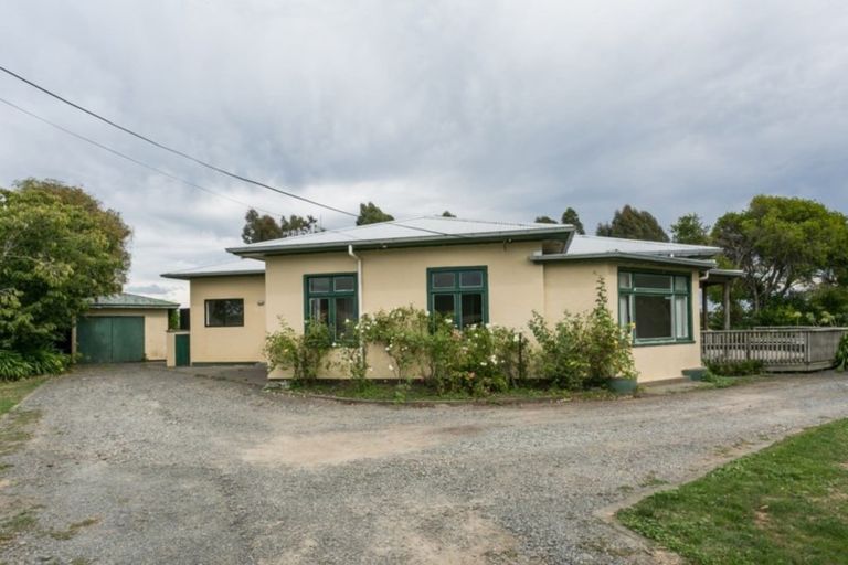 Photo of property in 178 Te Mata Mangateretere Road, Havelock North, 4180