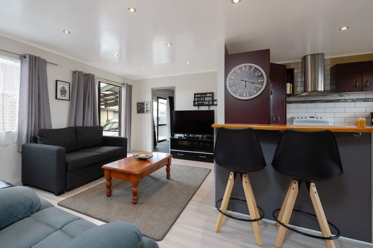 Photo of property in 28a Massey Crescent, Marewa, Napier, 4110