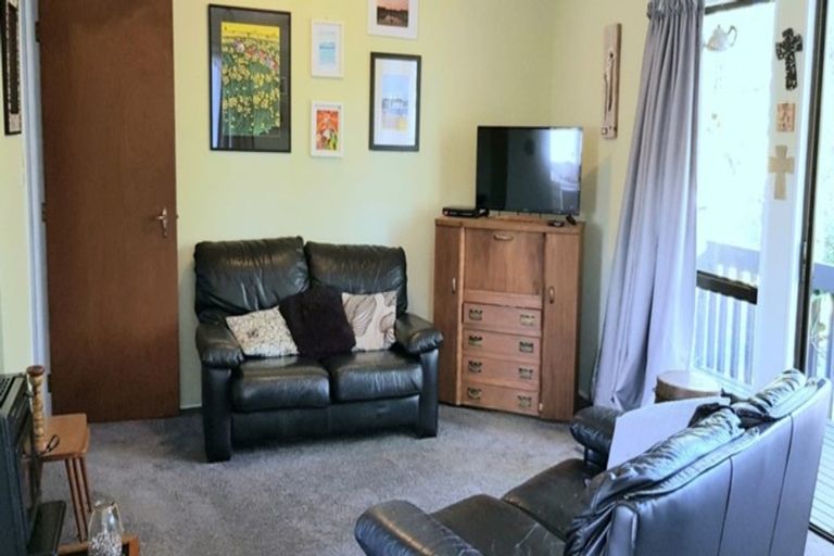 Photo of property in 83 Marina Terrace, Kinloch, Taupo, 3377