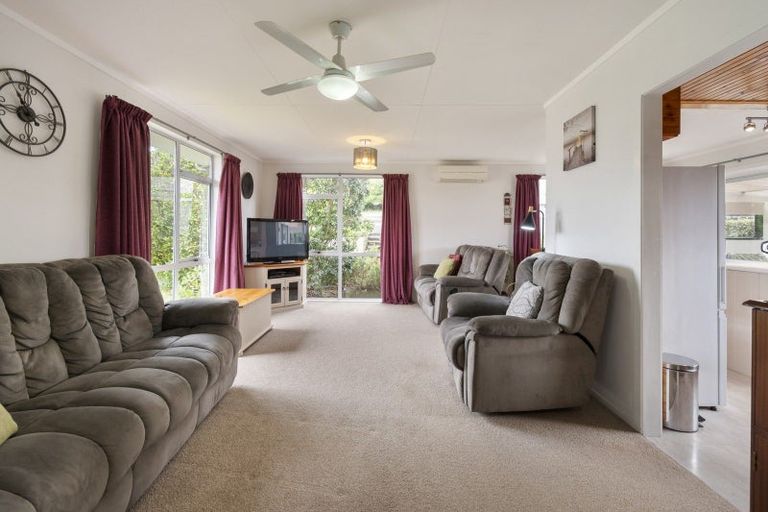 Photo of property in 3 Fraser Drive, Feilding, 4702