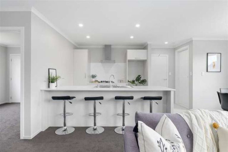 Photo of property in 69 Waruhia Crescent, Rototuna North, Hamilton, 3210