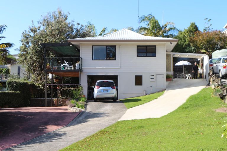 Photo of property in 54 Stratford Drive, Cable Bay, 0420