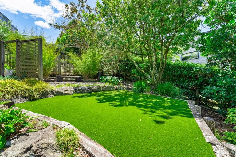 Photo of property in 6 Whale Cove, Stanmore Bay, Whangaparaoa, 0932