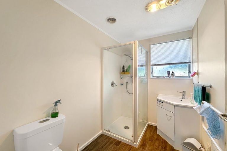 Photo of property in 33 Raupo Street, Castlecliff, Whanganui, 4501