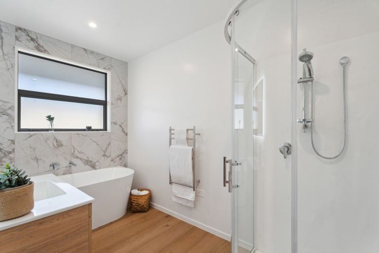 Photo of property in 29 Pounamu Avenue, Albert Town, 9305