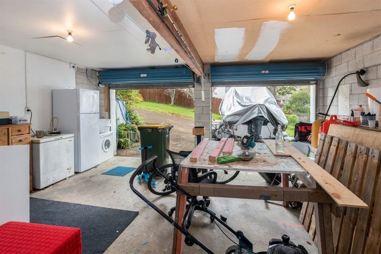 Photo of property in 23 Jandell Crescent, Bucklands Beach, Auckland, 2014