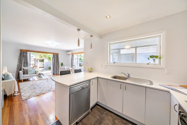 Photo of property in 2/314 Fergusson Drive, Heretaunga, Upper Hutt, 5018