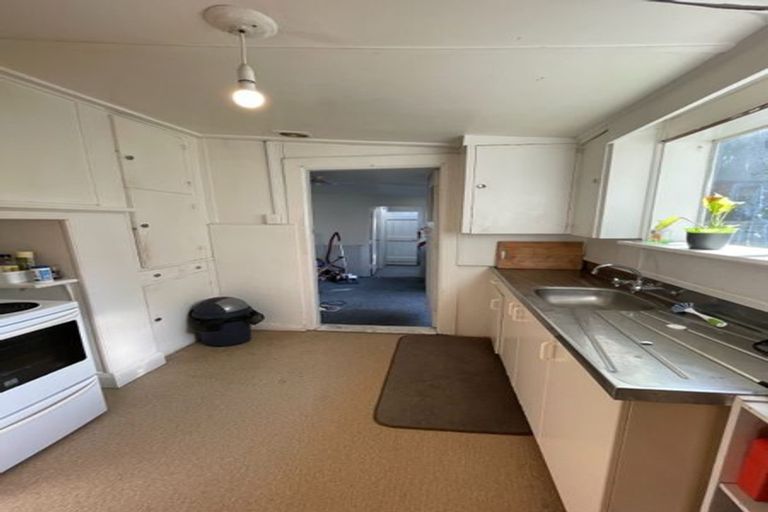 Photo of property in 5 Howe Street, North Dunedin, Dunedin, 9016