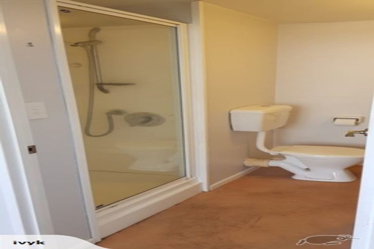 Photo of property in 98 Litten Road, Cockle Bay, Auckland, 2014